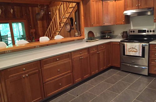 Batesville Cabin | Oxford Retreat - 4B/4B Newly Renovated Cabin 15 Minutes From Downtown Oxford!