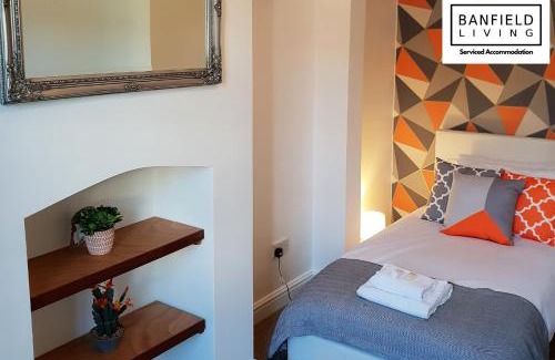 Oxford House | OxfordFiftyone by Banfield Living - Beautiful Oxford Home - FREE PARKING