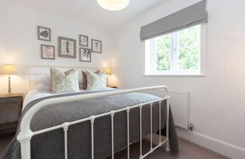 Woodstock House | Oxfordshire Living - The Henrietta Cottage - Woodstock