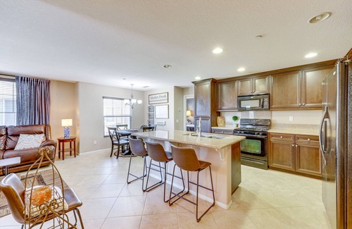 Sea View Estates Condo | Oxnard Vacation Rental ~ 2 Mi to Beach!