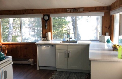 Algonquin Highlands Cottage | Oxtongue Lake, near Algonquin Park, Lake of Bays