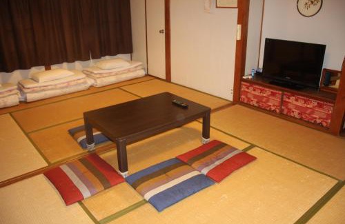 Nachikatsura-cho House | Oyado Hana
