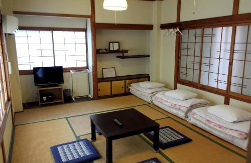 Nachikatsura-cho House | Oyado Hana