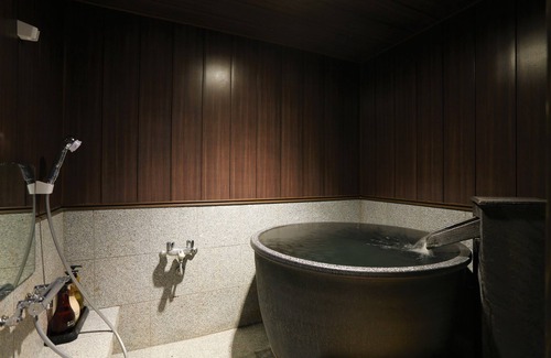 Hachikita Onsen House | OYADOKOTOBUKI