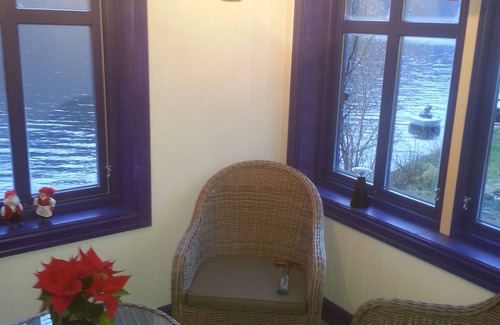 Ulvik Cottage | Øydvinstod Hyttegrend located by the untouched Osafjord.A lovely Romantic place.