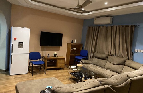 Oyibi House | Oyibi New furnished house - Charming 3 Bedroom