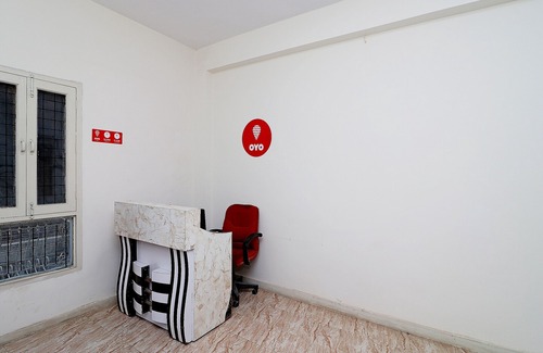 Mahipalpur Hotel | OYO 12942 Nathu Palace