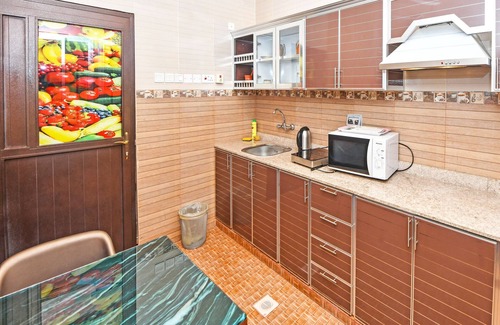 Barka Hotel | OYO 139 Al Ghadeer Hotel Apartments