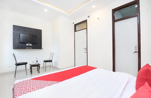 Sector 45 Hotel | OYO 16948 Hotel Jp Palace