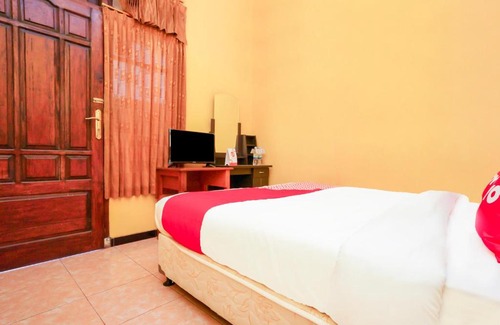 Tosari Hotel | OYO 1967 Canaya Homestay