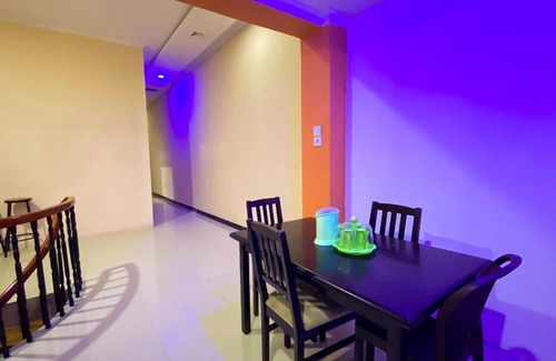 Padang Hotel | OYO 2231Cahaya Homestay