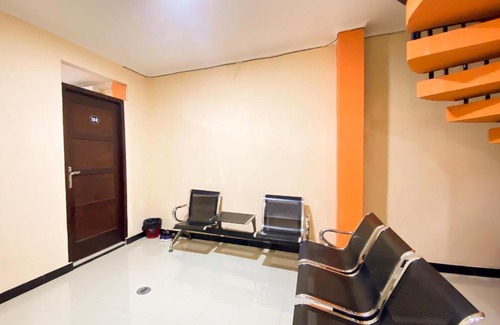 Padang Hotel | OYO 2231Cahaya Homestay