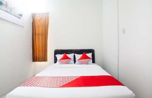 Medan Hotel | OYO 2538 Hotel Anugerah