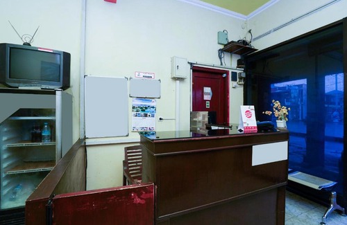Sedati Hotel | OYO 2612 Pondok Rizqi Syariah