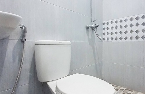 Padang Hotel | OYO 3160 Guesthouse Pagi Sore Syariah