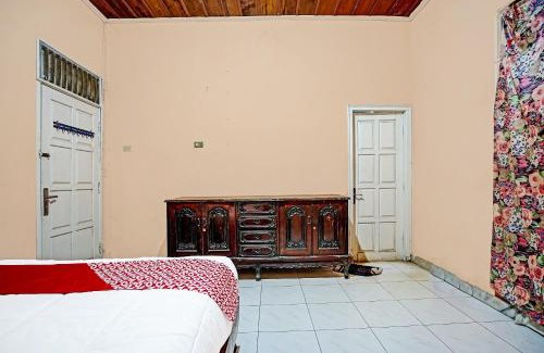 Kayu Agung Hotel | OYO 3205 Penginapan Mikial Ismi Kayuagung Syariah