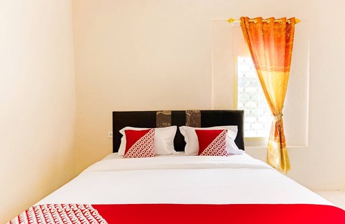 Padang Hotel | OYO 3252 Lansano Residence Syariah