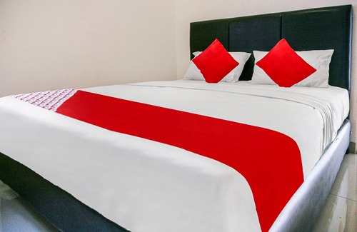 Pangkalpinang Hotel | OYO 3438 Pasir Padi Inn Syariah