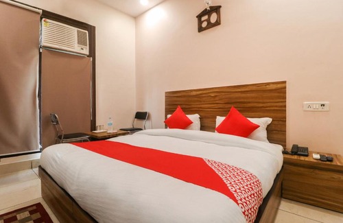 Thanesar Hotel | OYO 45965 Hotel Krishnam
