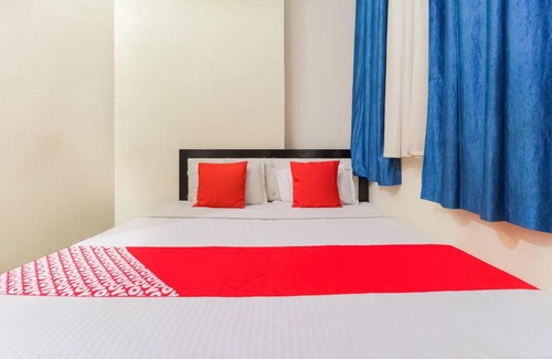Thanesar Hotel | OYO 48304 Hotel Moon Lite