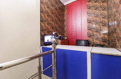 Thanesar Hotel | OYO 48304 Hotel Moon Lite