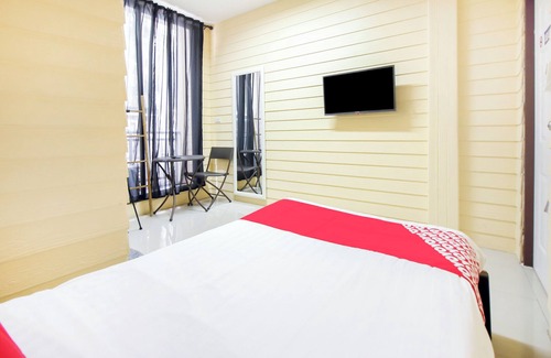 Ranong Hotel | OYO 674 Greenery Home