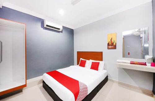 Peramu Permai Hotel | OYO 720 Corridor Hotel 2