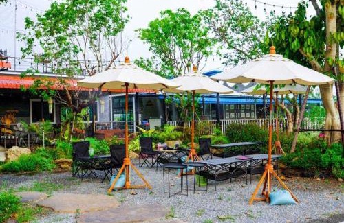 Nong Pa Khrang Hotel | OYO 75500 Kuunone Art & Gallery