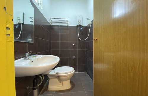 Keningau Hotel | OYO 90289 Taman Kota Homestay