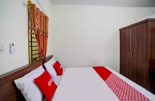 Tebing Tinggi Hotel | OYO 90773 Shine Guest House Syariah