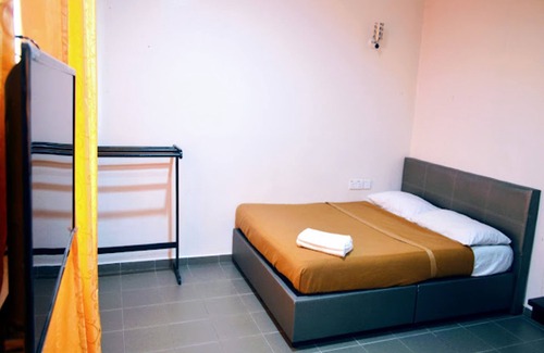 Kota Tinggi Hotel | OYO 90963 Gest Inn