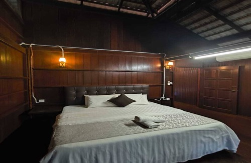 Kampung Nanas Hotel | OYO 91088 Awana Homestay