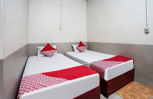 Kayu Agung Hotel | OYO 91184 Penginapan Indah Permai Syariah