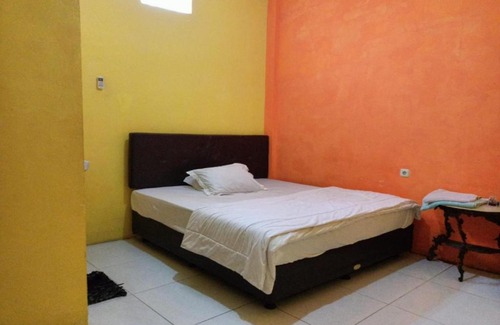 Sumenep Hotel | OYO 91232 Hotel Garuda