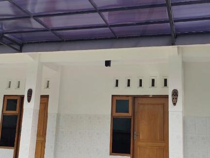 Kediri Hotel | OYO 91233 Bismo 85 Family Syariah