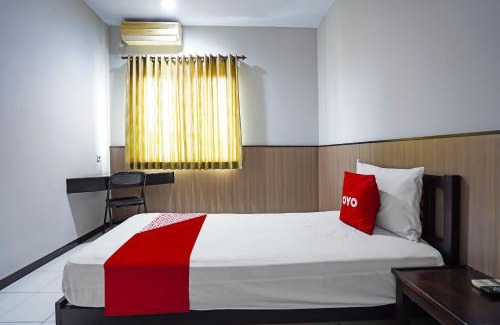 Jember Hotel | OYO 91710 Hotel Anugerah