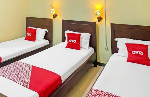 Nginamanu Hotel | OYO 91946 Hotel Gajah Mada Indah