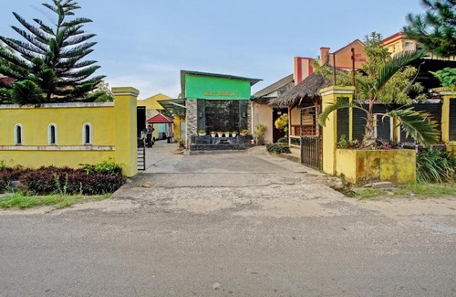 Labuhan Ratu Hotel | OYO 91992 Homestay Syariah Way Jepara