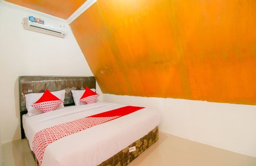 Pelabuhan Ratu Hotel | OYO 921 Hotel Ratu Pantai