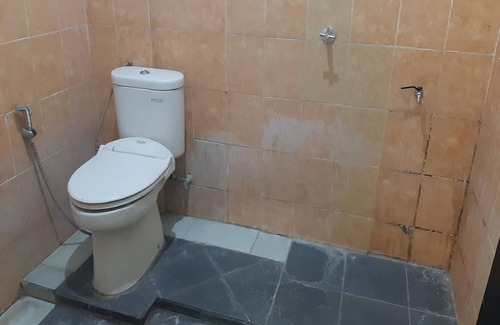 Palangkaraya Hotel | OYO 92224 Hotel Tris