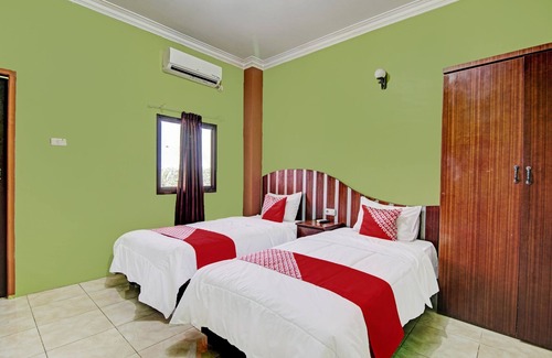 Riau Province Hotel | OYO 92551 Netra Hotel
