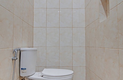 Riau Province Hotel | OYO 92591 Wisma Pangestu SyariahNearTamanselera