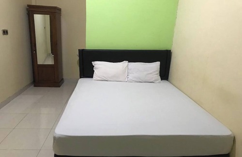 Labuan Bajo House | OYO 92608 Penginapan Mc Lodge