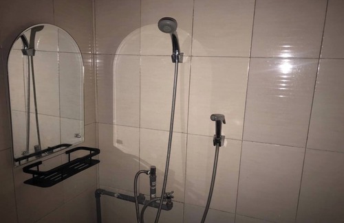 Labuan Bajo House | OYO 92608 Penginapan Mc Lodge