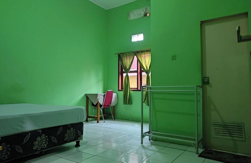 Kendari Hotel | OYO 92724 Penginapan Syariah Al Syifa