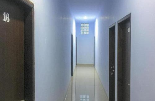 Parepare Hotel | OYO 93169 Bnb Homestay