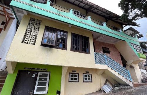 Tretes Hotel | OYO 93277 Villa Kemiloko Syariah