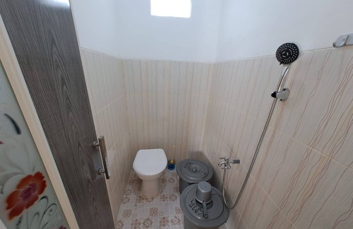 Tulang Bawang Hotel | OYO 93320 Venus Homestay Syariah Near Universitas Megou Pak Tulang Bawang
