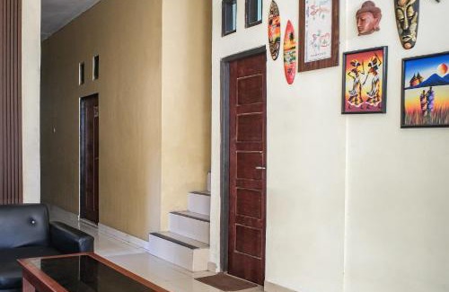 Kotaraja Hotel | OYO 93332 Kharis Home Stay