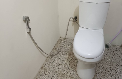 Kecamatan Pringgasela Hotel | OYO 93627 Avocado Homestay